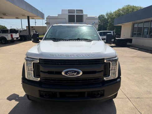 Used 2019 Ford F450 XL w/ Power Equipment Group RWD image 8