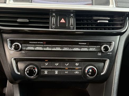 Used 2020 Kia Optima LX FWD image 20