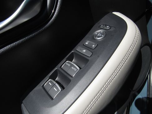 New 2026 Honda HR-V EX-L image 20