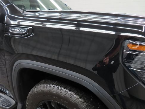 Used 2023 GMC Sierra 1500 Elevation image 26