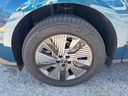 Certified 2025 Nissan Murano SL image 11