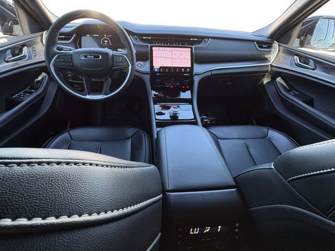 Used 2024 Jeep Grand Cherokee L Limited w/ Trailer Tow Package image 20