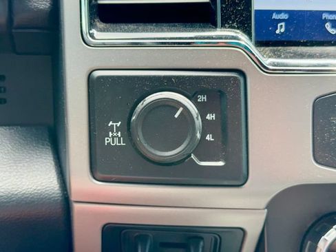 Used 2022 Ford F350 Lariat w/ Chrome Package AWD/4WD image 22