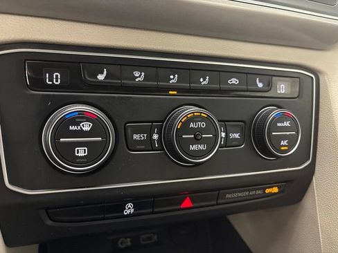 Used 2019 Volkswagen Atlas SE w/ Towing Package FWD image 29