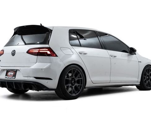 Used 2019 Volkswagen Golf R 4-Door image 4