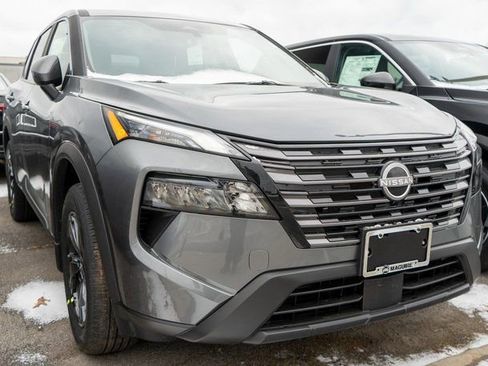 New 2026 Nissan Rogue SV AWD/4WD image 3