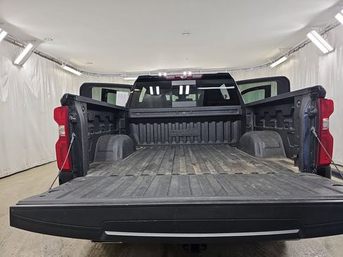 Certified 2023 Chevrolet Silverado 1500 High Country w/ High Country Premium Package image 15