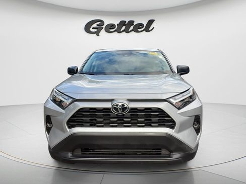Used 2025 Toyota RAV4 LE FWD image 3