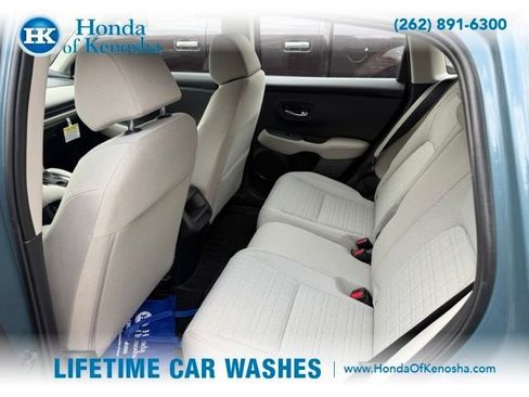 Certified 2025 Honda HR-V LX image 8