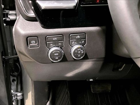 New 2026 GMC Sierra 1500 Elevation w/ Preferred Package image 17