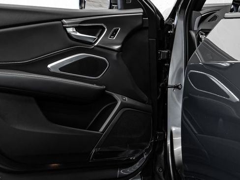 New 2026 Acura RDX SH-AWD image 17