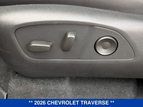 New 2026 Chevrolet Traverse LT w/ Sun and Wheel Package image 14