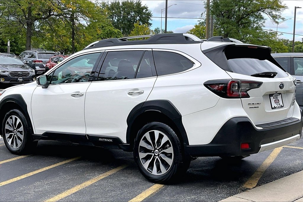 Certified 2024 Subaru Outback Touring XT w/ Tech Package 3 AWD/4WD image 13
