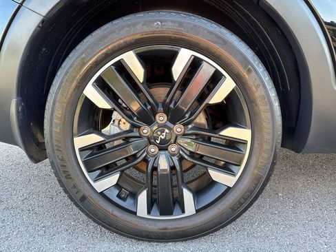 Used 2023 Kia Telluride SX Prestige image 14