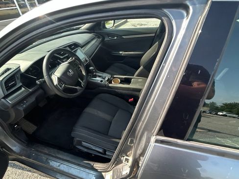 Used 2019 Honda Civic EX image 5