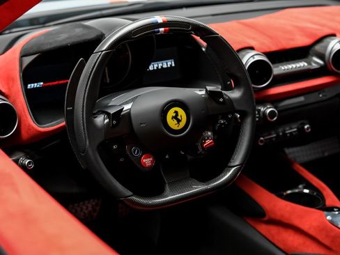Used 2023 Ferrari 812 Competizione RWD image 14