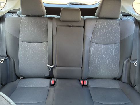 Used 2025 Toyota RAV4 XLE w/ Convenience Package image 40