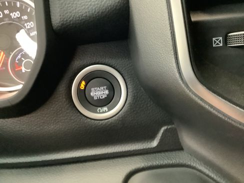 New 2026 RAM 1500 Big Horn AWD/4WD image 15