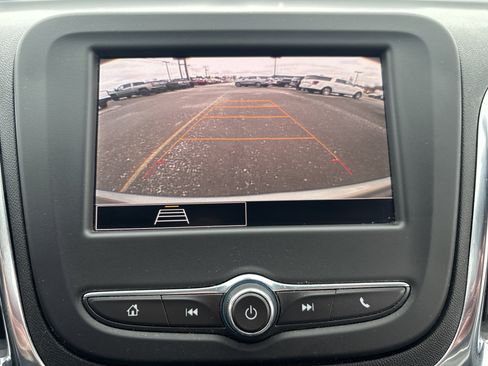 Used 2024 Chevrolet Equinox LT image 27