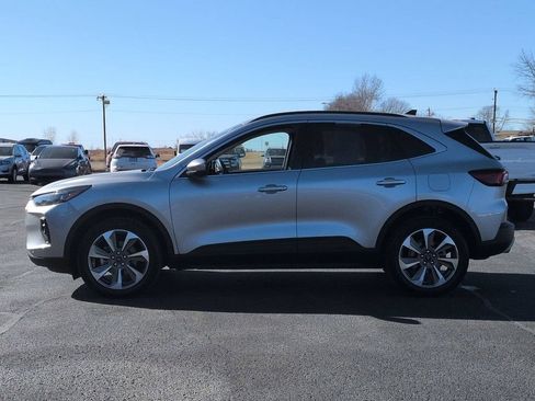 Used 2024 Ford Escape Platinum AWD/4WD image 5