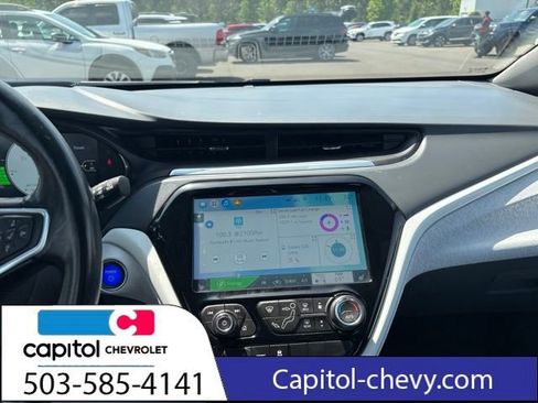 Used 2020 Chevrolet Bolt Premier w/ Infotainment Package FWD image 15