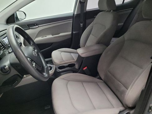 Used 2017 Hyundai Elantra SE FWD image 17