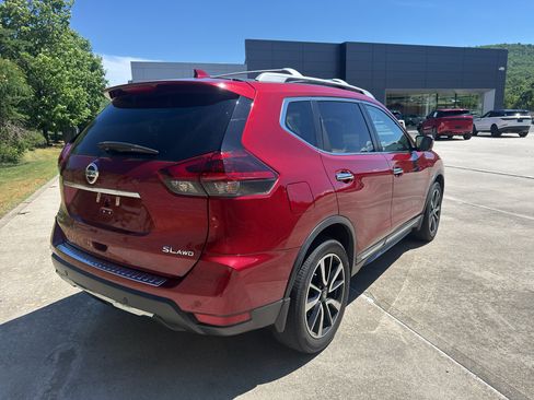 Used 2020 Nissan Rogue SL w/ Premium Package AWD/4WD image 5
