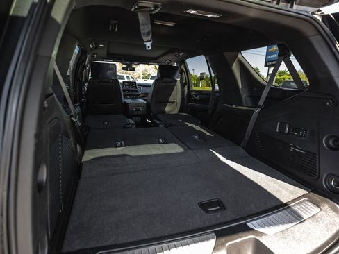 Used 2022 Chevrolet Tahoe RST w/ Sport Performance Package AWD/4WD image 40