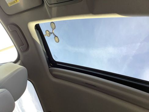 Used 2021 Honda CR-V EX image 25