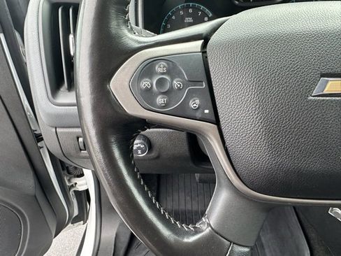 Used 2019 Chevrolet Colorado Z71 image 4