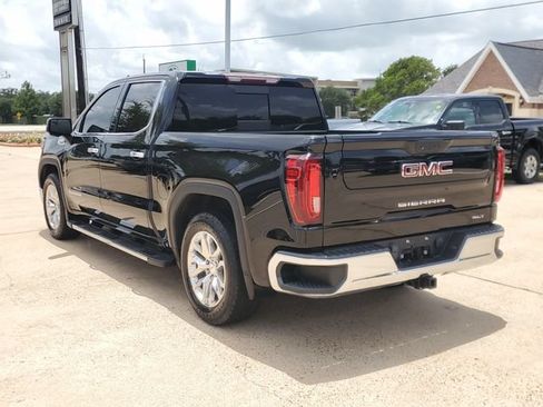Used 2021 GMC Sierra 1500 SLT RWD image 4