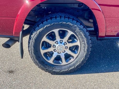 Used 2022 RAM 3500 Limited w/ Body Color Bumper Group image 14