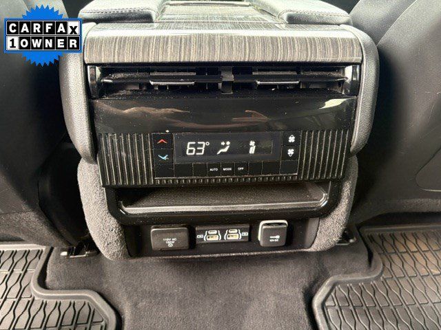 Used 2022 Jeep Wagoneer Series II AWD/4WD image 13