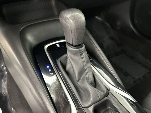 Used 2021 Toyota Corolla LE FWD image 20
