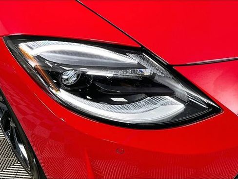 Used 2025 Nissan Z Performance w/ Floor Mat Package image 25