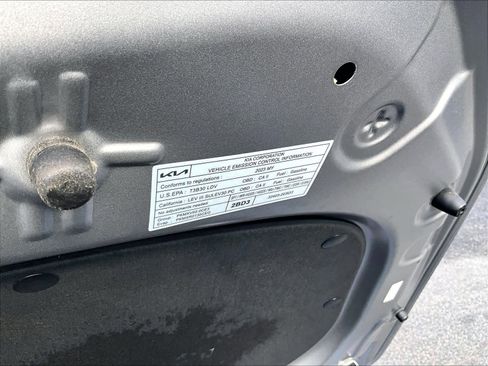 Used 2023 Kia Forte LXS w/ LXS Technology Package image 32