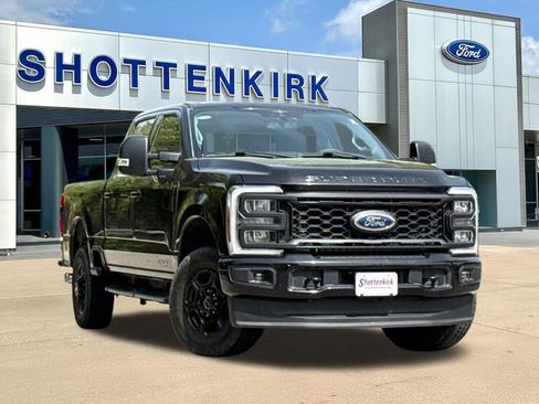 Used 2023 Ford F250 XLT w/ XLT Premium Package image 1