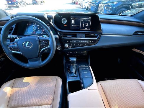 Used 2022 Lexus ES 350 w/ Premium Package image 15