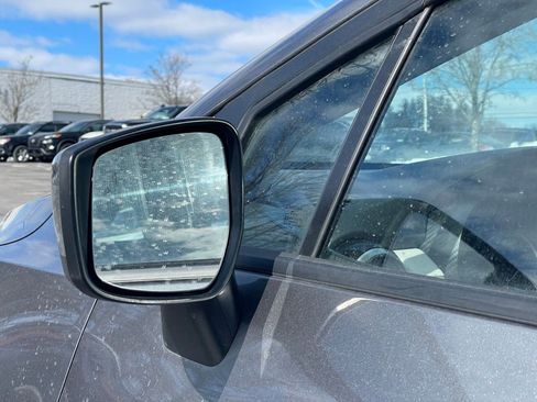 Certified 2022 Nissan Versa SV image 23