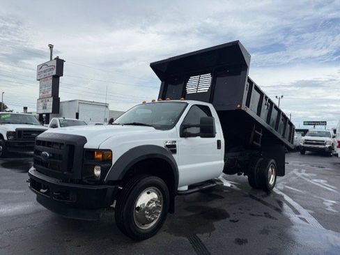 Used 2010 Ford F450 XL image 2