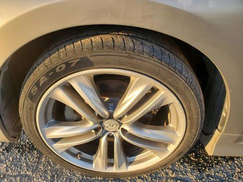 Used 2008 INFINITI M35 w/ Technology Pkg image 16