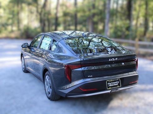 New 2025 Kia K4 LX image 7