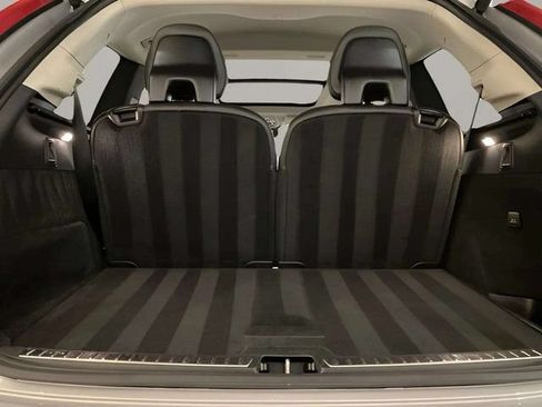 Used 2025 Volvo XC90 B5 Core AWD/4WD image 96