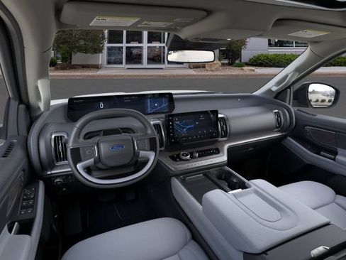New 2025 Ford Expedition Platinum w/ Platinum Ultimate Package AWD/4WD image 9