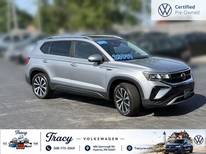 Certified 2023 Volkswagen Taos SE w/ Panoramic Sunroof Package