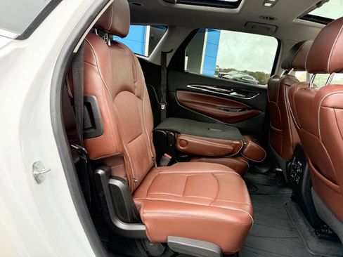 Used 2021 Buick Enclave Avenir w/ Avenir Technology Package image 26