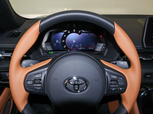 Used 2026 Toyota Supra Premium w/ Driver Assist Package RWD image 31