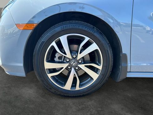 Used 2024 Honda Odyssey Touring image 4