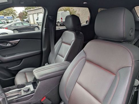 Used 2025 Chevrolet Blazer RS image 22