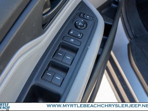 Used 2018 Honda Odyssey EX-L image 17